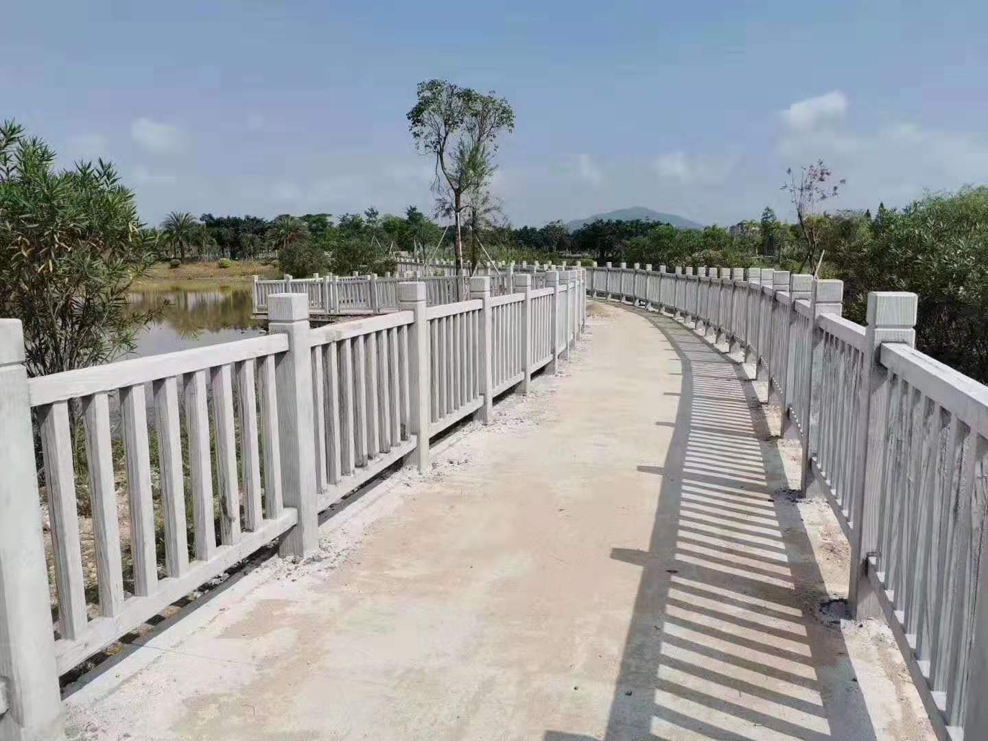 护栏网价格对比：如何找到最合理的价格